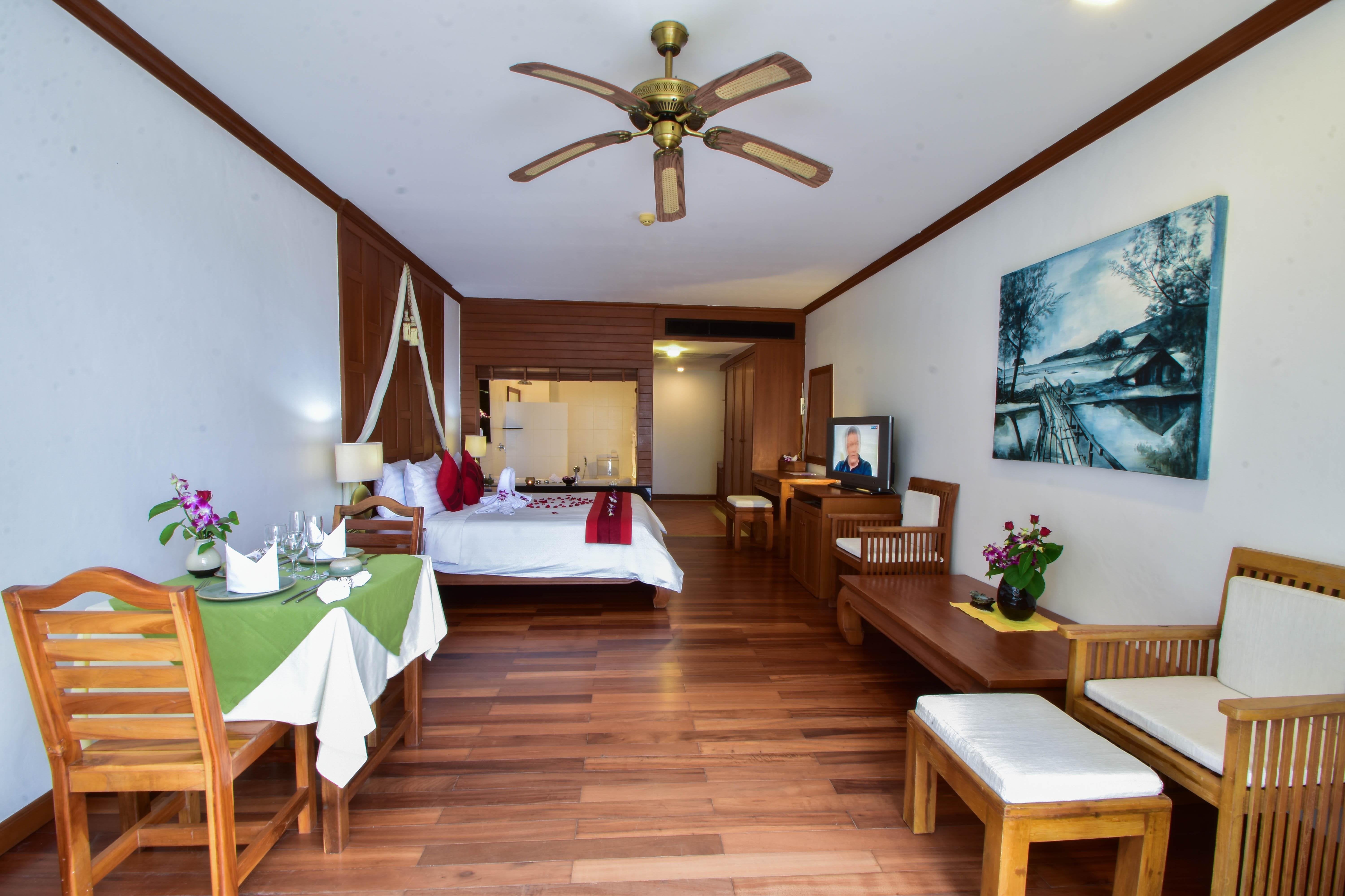 קאמאלה ביץ' Layalina Hotel מראה חיצוני תמונה